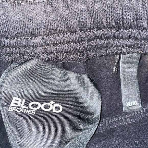 Authentic Men’s Blood Brother Sweatpants - Picture 7 of 7